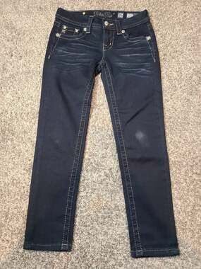 Miss Me Skinny Crop Jeans 26 Silver Embroidery Thick Stitch Denim JE8364SC